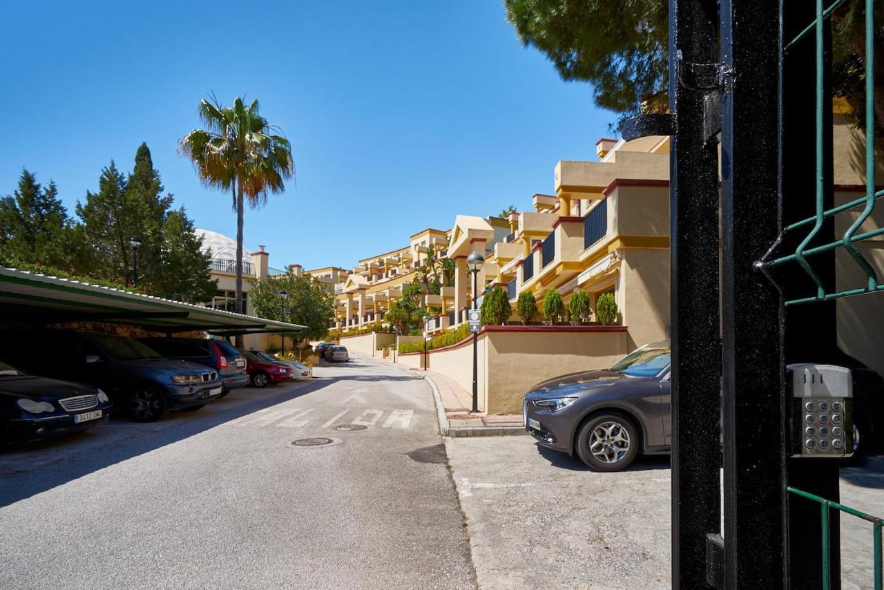 Oleholidays 602 Romana Playa Primera Linea Playa Marbella Eksteriør billede